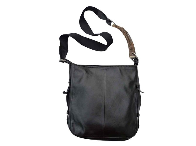 Yves Saint Laurent Bag Black Leather  ref.101503