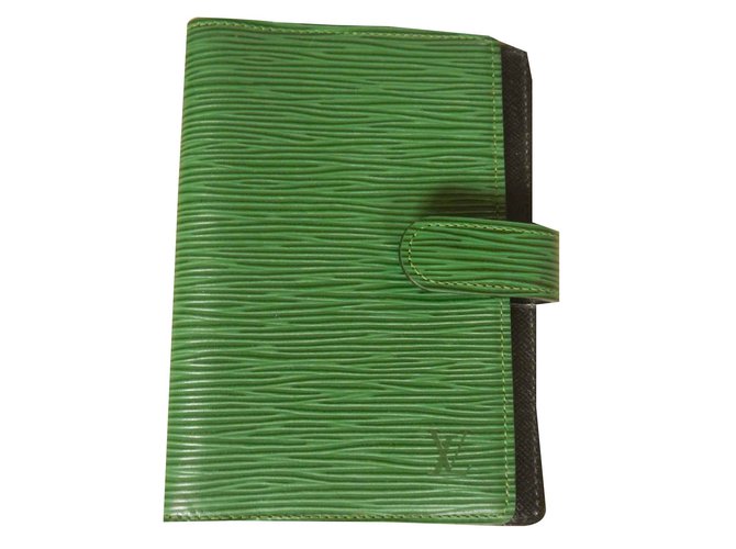 Louis Vuitton Porta del diario Verde Pelle  ref.101522