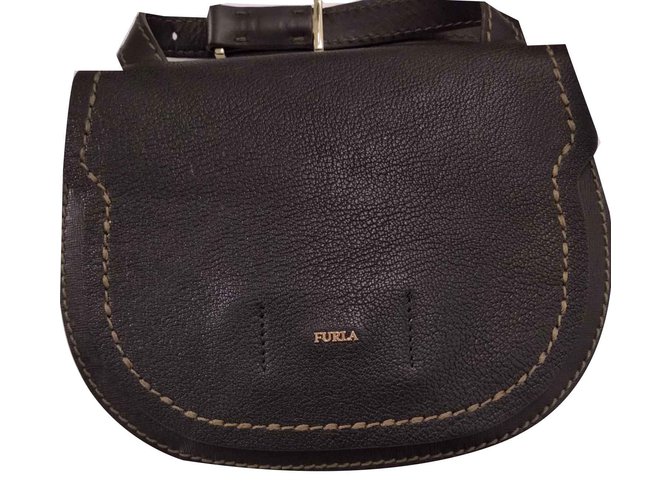 Furla leather shoulder bag and pouch Black  ref.101630