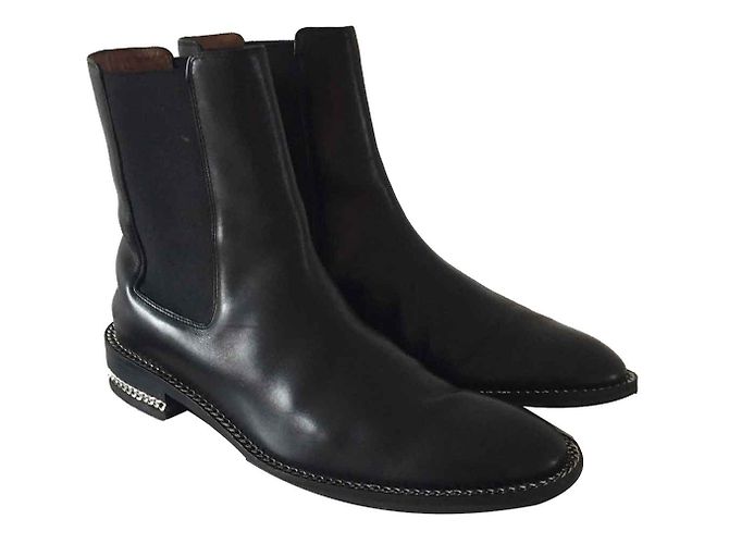 Givenchy Chelsea Stiefeletten aus schwarzem Lammleder