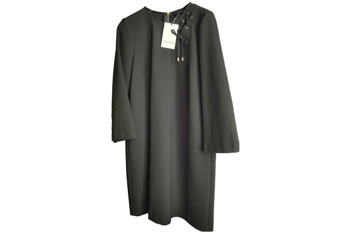 Tara Jarmon Dresses Black Polyester  ref.101701