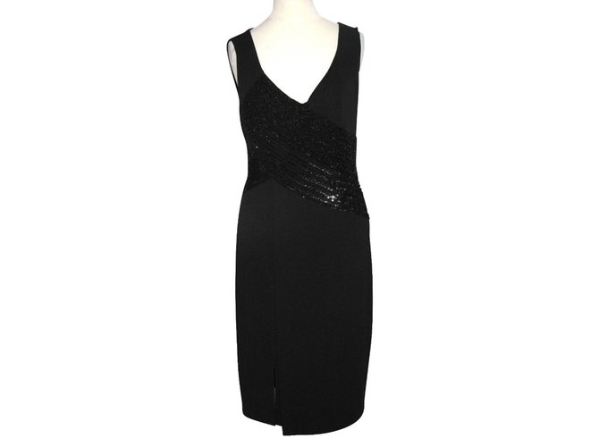 La Perla Cocktail dress embroidered with sequins and pearls Black Polyester Elastane  ref.101984