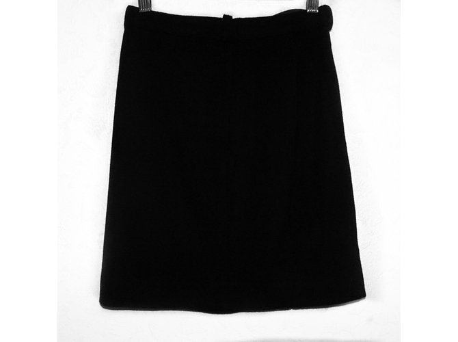 CHANEL  A-LINE SKIRT Black Wool  ref.102061