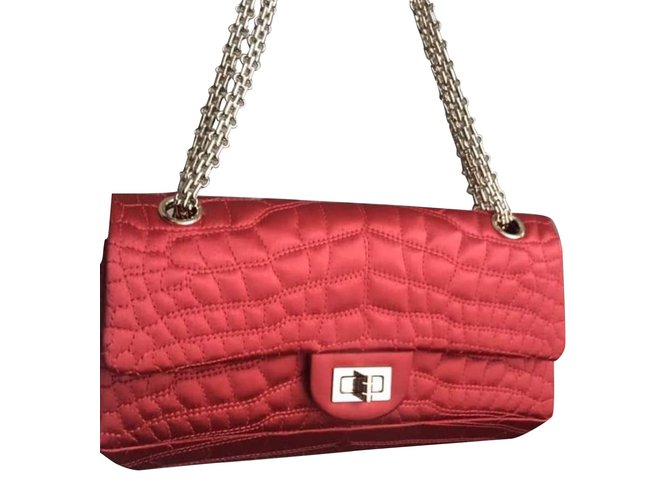 Chanel 2.55 réédition satin mock croc Métal Rouge Doré  ref.102064