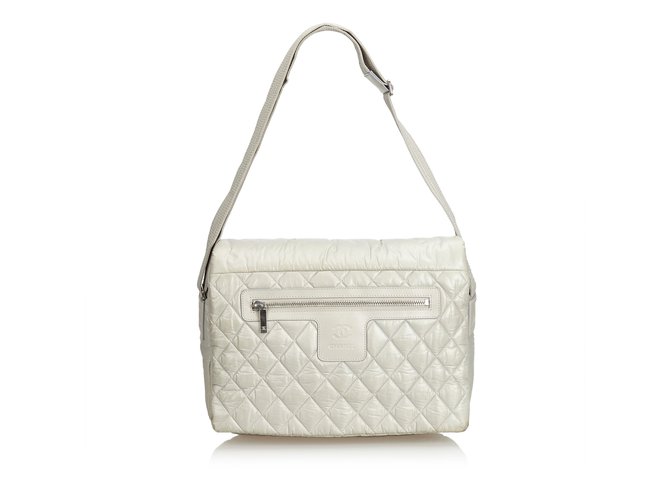 Chanel Cocoon Messenger Bag Nylon Tissu Gris  ref.102120