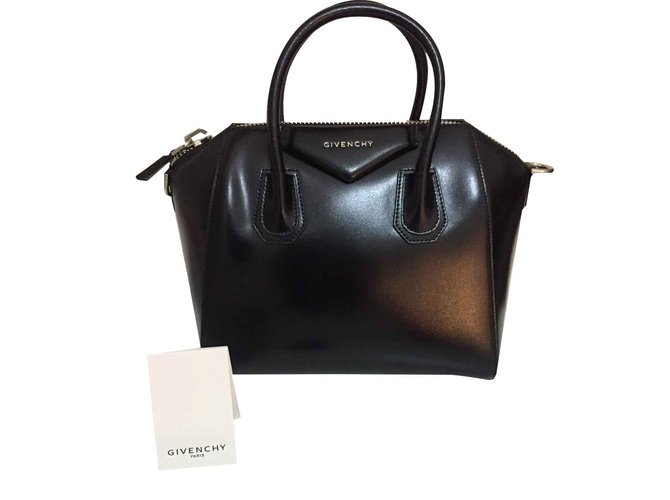 Givenchy Antigona small Black Leather  ref.102322