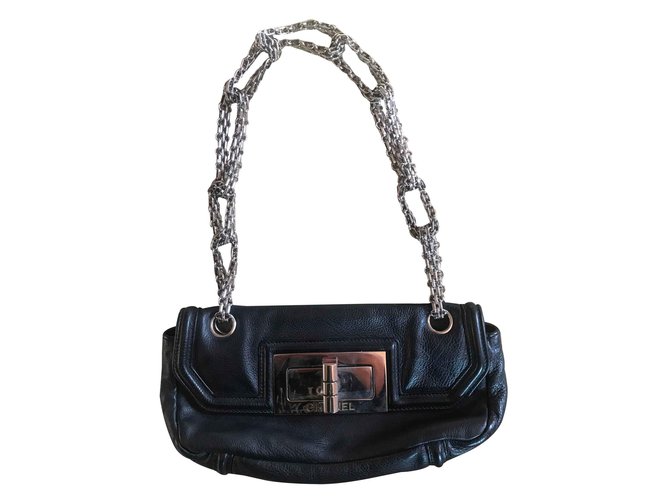 Chanel Handbags Black Leather  ref.102365