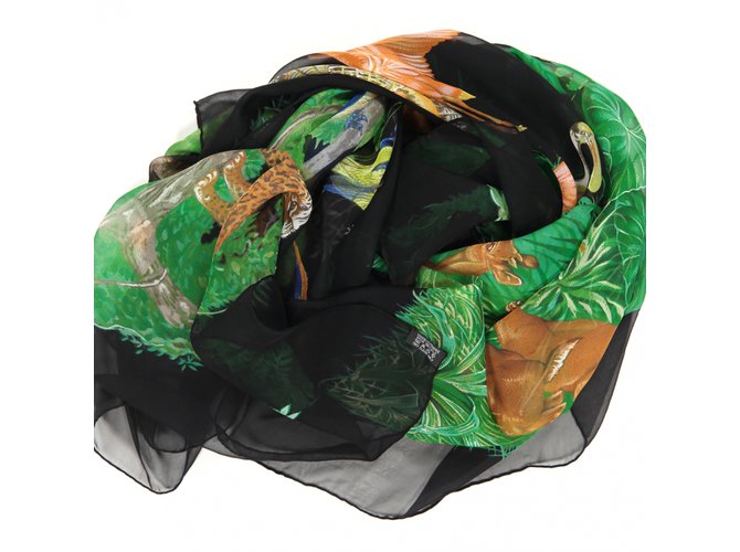 “Hermès ‘Equateur’ Châle mousseline de soie” Multiple colors Silk  ref.102454
