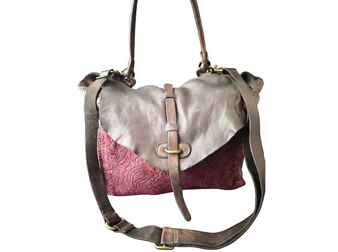 Belo saco de Campomaggi Roxo Castanho escuro