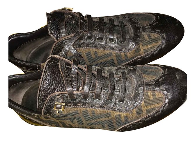 Fendi Sneakers Brown Leather  ref.103609