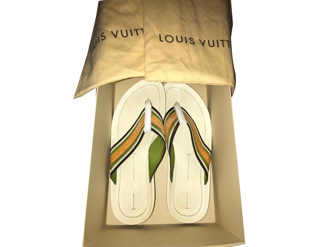 Louis Vuitton Mocassins Blanc Vert clair  ref.103610