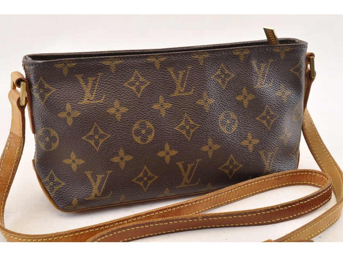 Louis Vuitton Monogram Trotteur Castaño Lienzo ref.103634 - Joli Closet