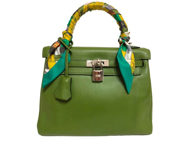Hermès Kelly 25 Green Pelouse Swift Leather  ref.103646