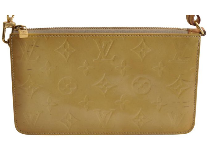 Louis Vuitton Monogram Lexington Beige Patent leather  ref.103714