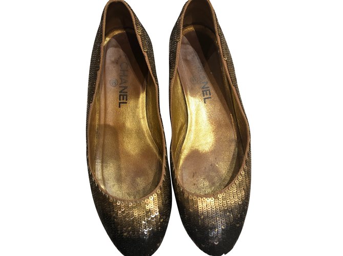 Chanel Sapatilhas de ballet Bronze Couro  ref.103738