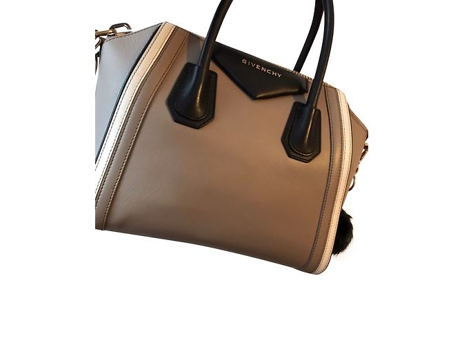Givenchy Antigona
