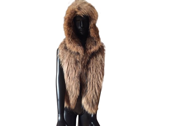 Yves Salomon Coats, Outerwear Beige Fur  ref.103748