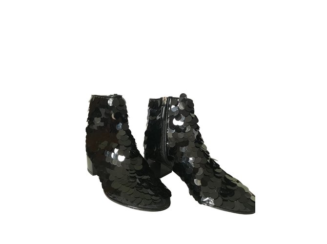 Chanel Ankle Boots Black  ref.103980