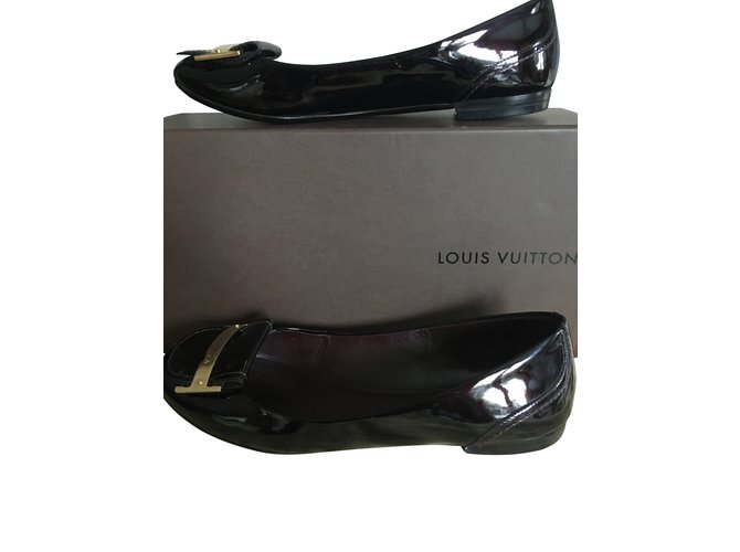 Louis Vuitton DAME FLAT Pflaume Leder  ref.104170