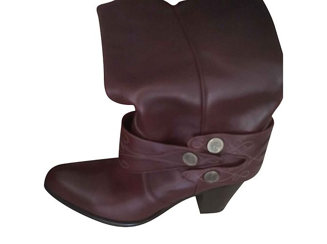 Botas Sartore de piel marrón oscuro