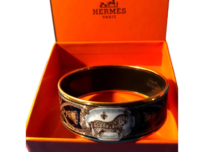 Hermès Zustand Pferd Mehrfarben Vergoldet  ref.92721