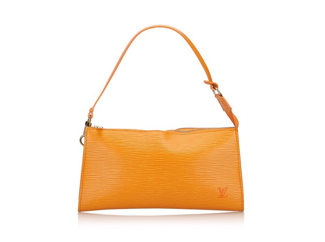 Louis Vuitton Accesorios de Epi Pochette Naranja Cuero  ref.99630