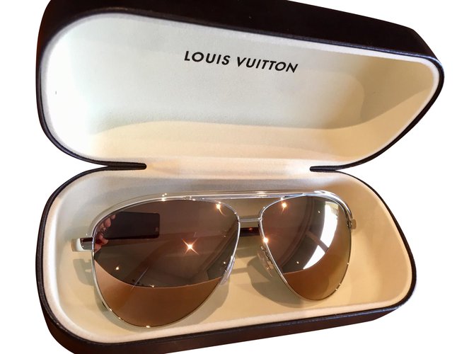 Óculos de sol das mulheres de Louis Vuitton0858U Rosa Dourado  ref.99724