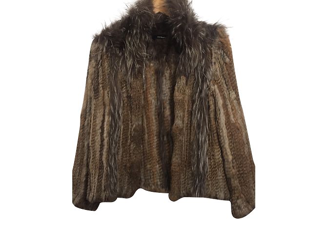 Chaqueta de piel de conejo beige The Kooples