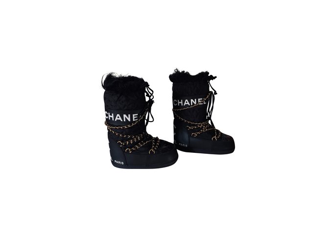 Chanel Botas Negro Paño  ref.99975