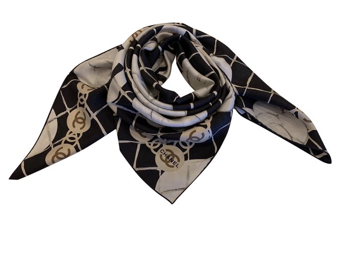 Bufanda de seda de Chanel Negro  ref.105441
