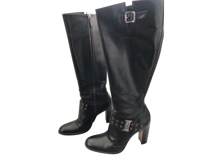 Dior sublimes bottes noires pointure 38,5 en bon état general Cuir  ref.105500