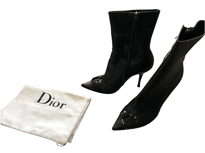 Dior black boots size 38,5 In very good shape