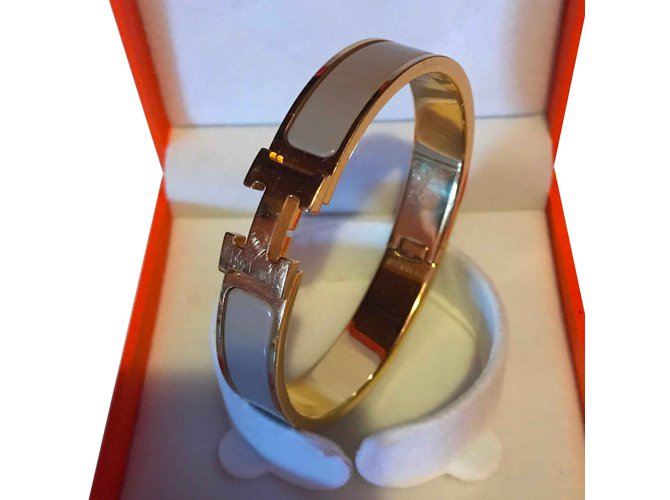 Hermès Clic Clac H Gold Plated Bracelet and Enamel Sand or Taupe Gold-plated  ref.105580