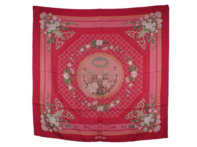 Bufanda de seda de Hermès Roja  ref.106620
