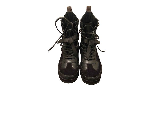 Bottines Louis Vuitton en cuir noir