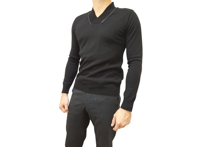 Sandro Wollpullover V-Ausschnitt Schwarz 