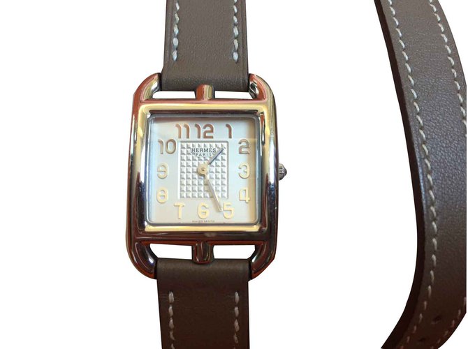 Hermès Watch HERMES CAPE COD lined tower small new model Chocolate Leather  ref.107484