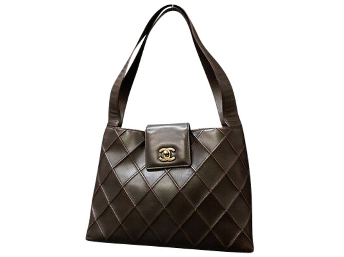 Chanel Vintage Handbag Brown Leather  ref.107651