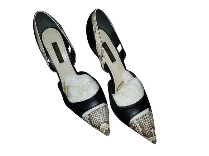 Louis Vuitton Heels Black Leather  ref.107750