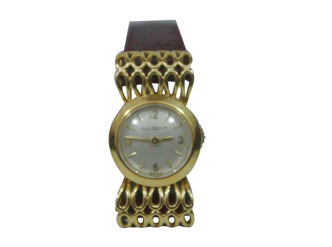 Jaeger Lecoultre Ladies Gold Watch. Red Golden  ref.107836
