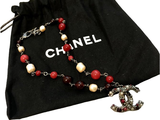 Chanel Colares Rosa Branco Metálico Metal  ref.108016