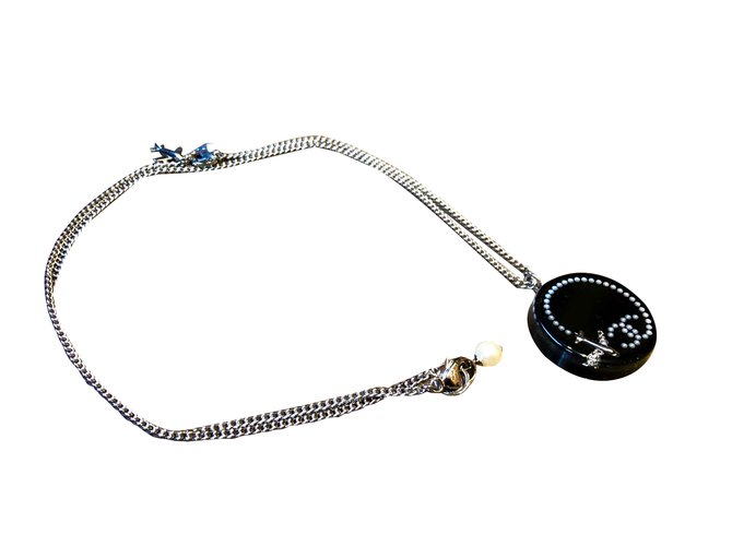 Erhabene Chanel-Halskette Schwarz Silber Stahl Harz  ref.108092
