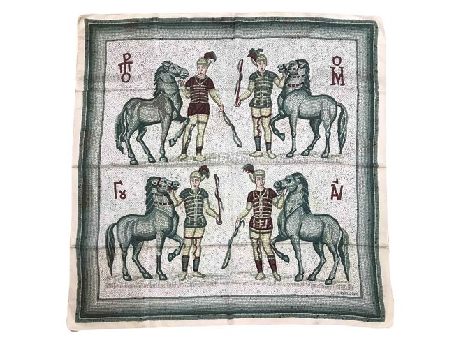 Hermès mosaico Beige Seta  ref.108121