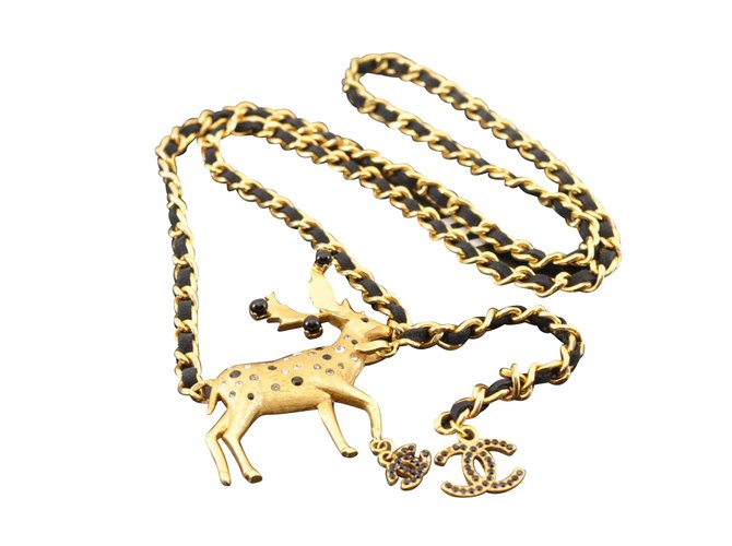 Cinturón de oro de Chanel Dorado  ref.108699