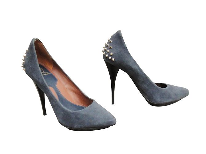 Alexander McQueen Pumps Grau aus Hirschleder