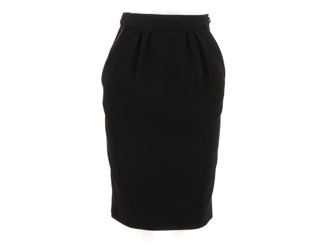 Yves Saint Laurent Skirt Black Wool  ref.109661