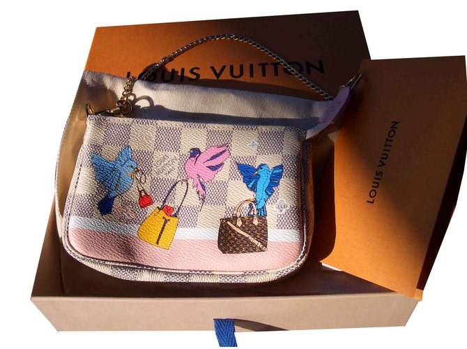 Louis Vuitton mini bolso Multicor Couro  ref.109809