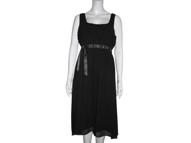 Vera Wang Black chiffon evening dress Polyester  ref.109868