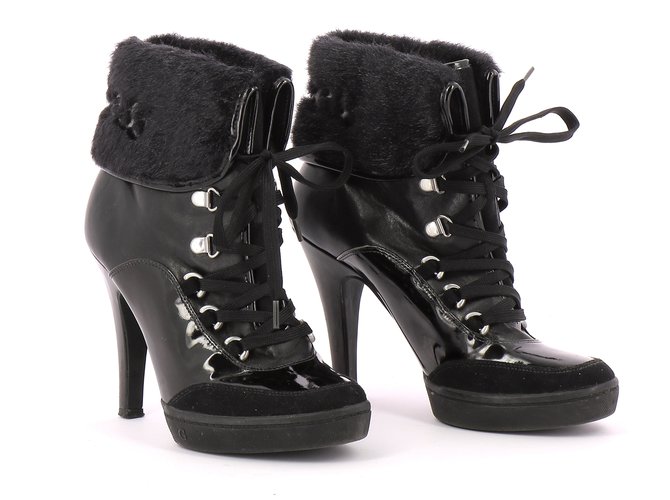 Guess Ankle Boots / Low Boots Black Leather  ref.110270