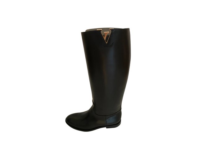 Louis Vuitton Heritage Boots Black Leather  ref.110452